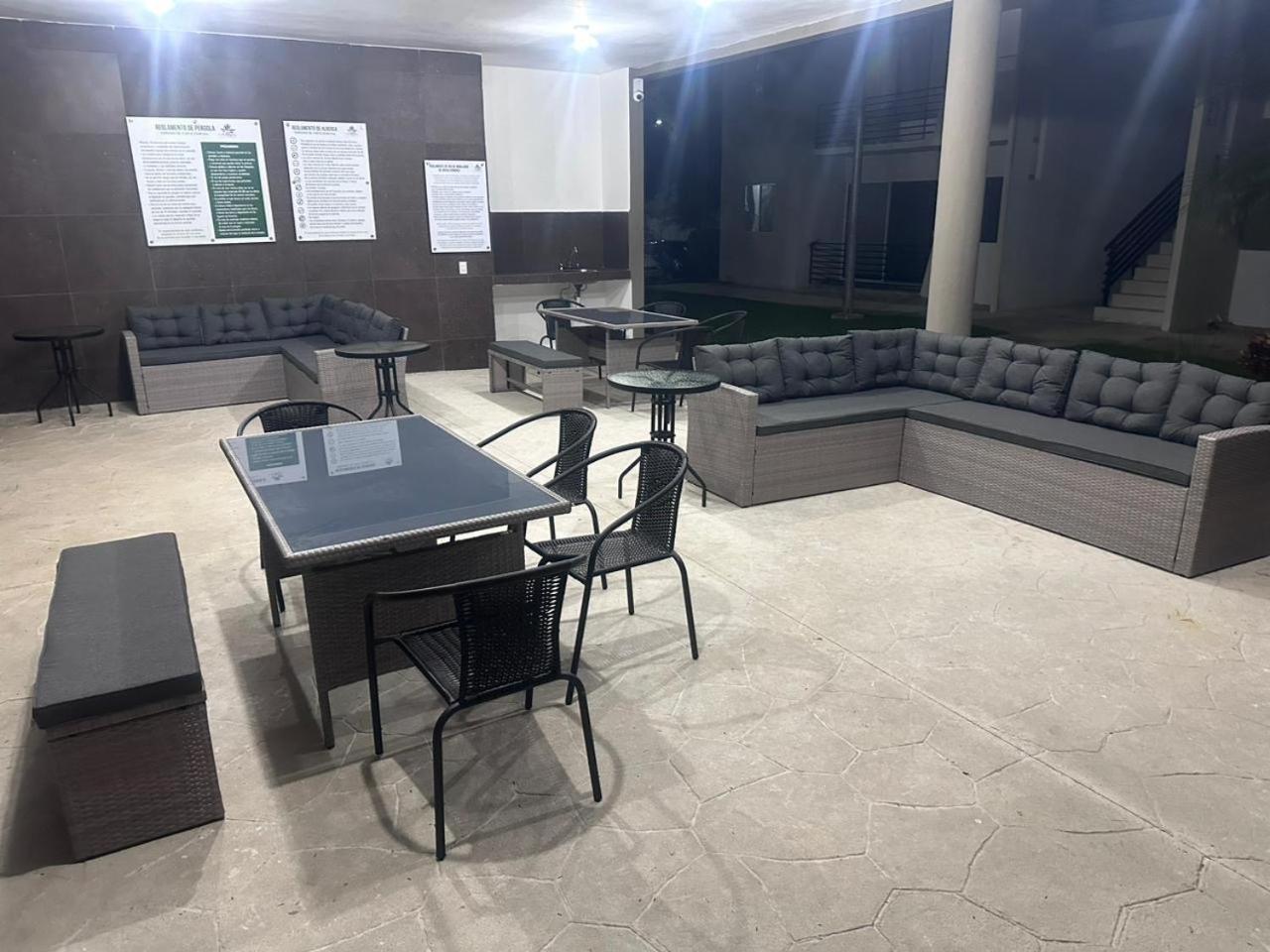 Vive Tus Vacaciones, Depa Nuevo Playa Del Carmen 아파트 외부 사진